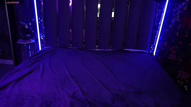 DanielaReign online show from December 2025 01:38:01 PM