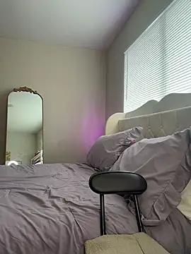 ladiosa selene online show from December 2025 04:12:02 PM