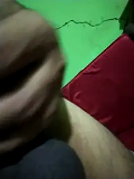 Snapshot of BdTinyDick chatting on November 2025 12:27:01 PM BdTinyDick online show from November 2025 12:27:01 PM