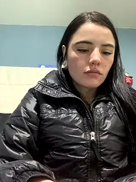 Naomii2 online show from December 2025 02:16:02 AM