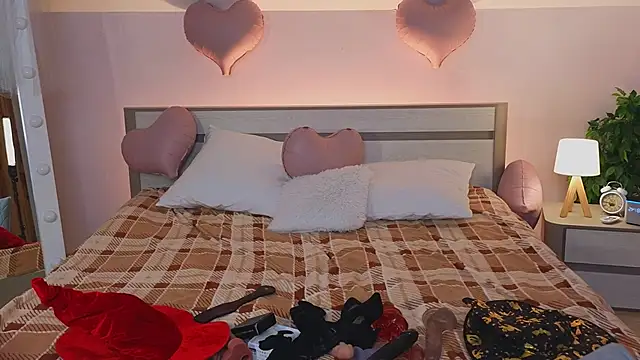 WICKEDEMBER online show from February 2026 01:46:01 AM