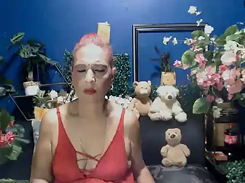 Hot queen57 online show from January 2026 05:05:02 PM