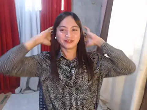 urnaughty cris online show from November 2025 12:21:01 AM