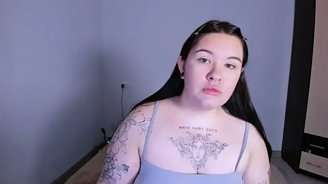 HitoMi2 online show from November 2025 09:06:02 AM