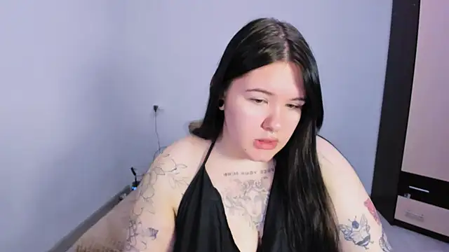 HitoMi2 online show from November 2025 08:20:01 AM