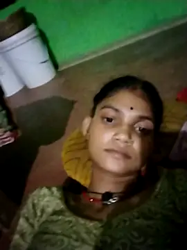 Jooli cuty online show from April 2026 05:21:01 PM