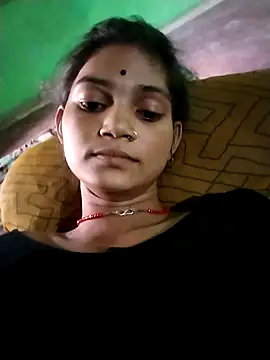 Jooli cuty online show from April 2026 12:03:01 PM