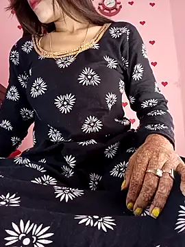 Saniya76 online show from March 2026 02:37:01 AM