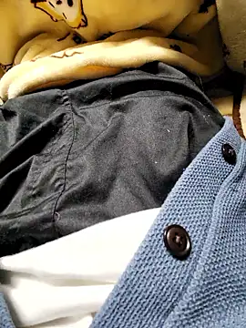 yuyuyu23565 online show from November 2025 08:55:01 AM