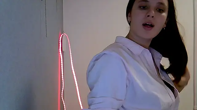 KiraHoney online show from January 2026 09:06:02 PM