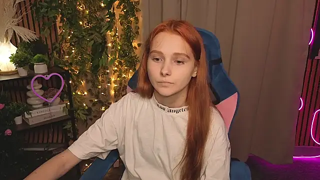 MarthaMack online show from November 2025 01:32:02 PM