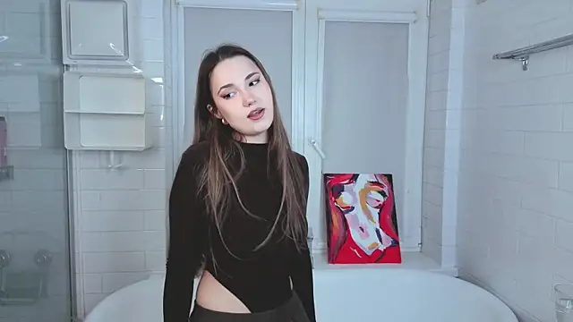 LeenaPuita online show from November 2025 06:10:02 PM