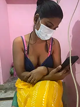 Snapshot of Rani_88 chatting on November 2025 04:45:01 AM Rani 88 online show from November 2025 04:45:01 AM