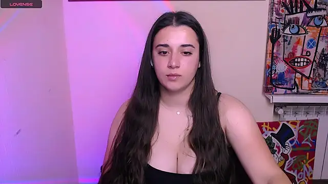 Snapshot of AlinaDoll_ chatting on June 2026 09:14:01 AM AlinaDoll online show from June 2026 09:14:01 AM