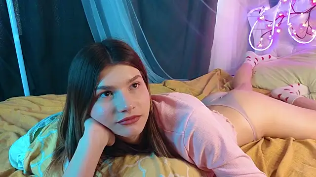 Snapshot of WilmaJohnson chatting on March 2026 07:15:01 AM WilmaJohnson online show from March 2026 07:15:01 AM