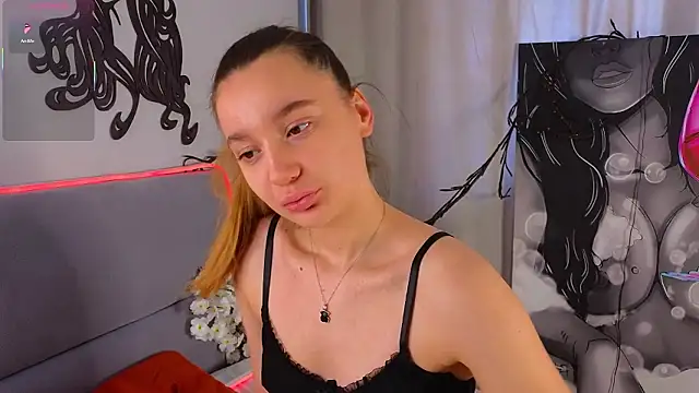 LauriePerez online show from January 2026 08:29:01 AM