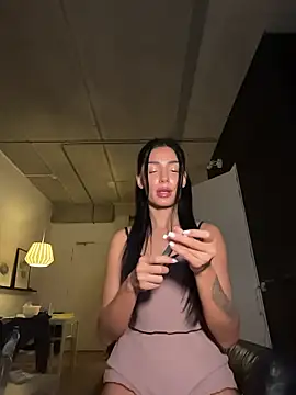 VickyM99 online show from January 2026 04:22:01 PM