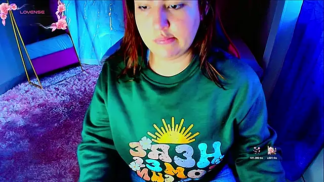 sarahrousse  online show from November 2025 12:17:01 PM