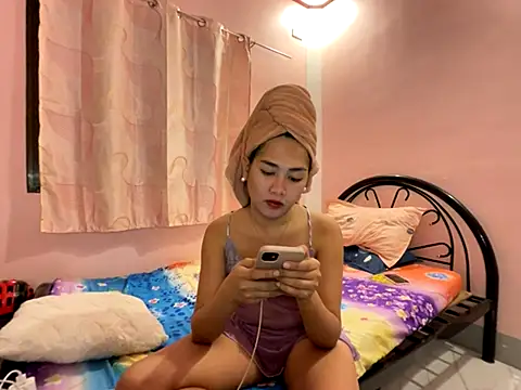 Philina thi online show from November 2025 11:58:01 AM