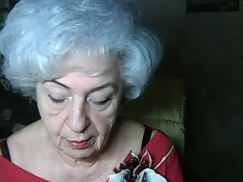 ValeriaKroww online show from April 2026 06:38:01 PM