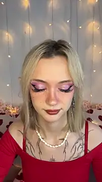 melisa diamond online show from November 2025 06:51:01 PM