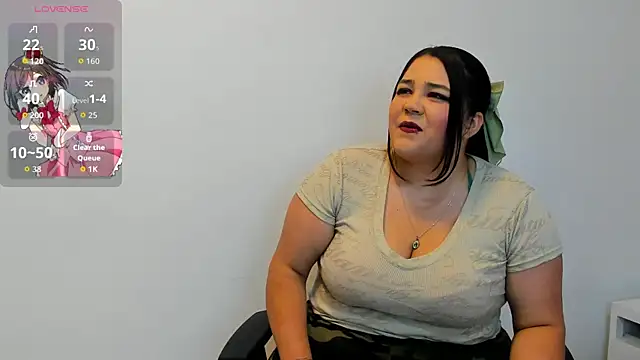 Lilith Aliany  online show from November 2025 01:21:02 PM