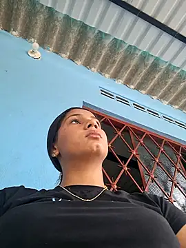 Snapshot of lapicarona18 chatting on November 2025 03:05:02 PM lapicarona18 online show from November 2025 03:05:02 PM