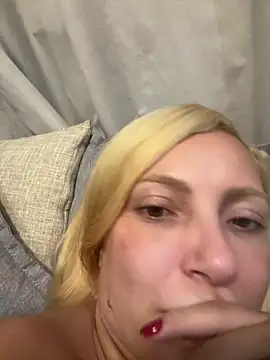 melisboa online show from February 2026 03:47:02 AM