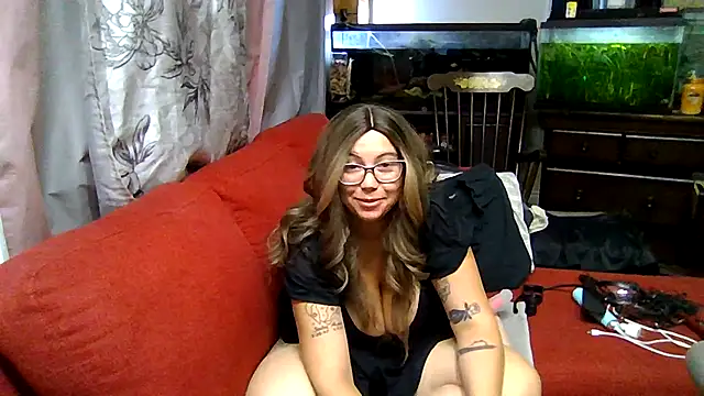 Snapshot of FreakyDreama chatting on July 2026 01:50:02 PM FreakyDreama online show from July 2026 01:50:02 PM