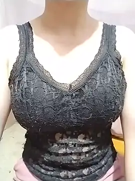 Niramiu online show from May 2026 11:21:01 PM