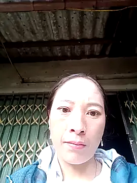 oanh-oanhbay online show from November 2025 11:49:02 PM