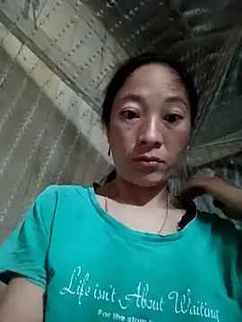 oanh-oanhbay online show from November 2025 09:25:02 PM