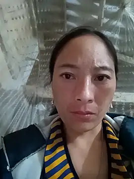 oanh-oanhbay online show from November 2025 11:55:02 AM