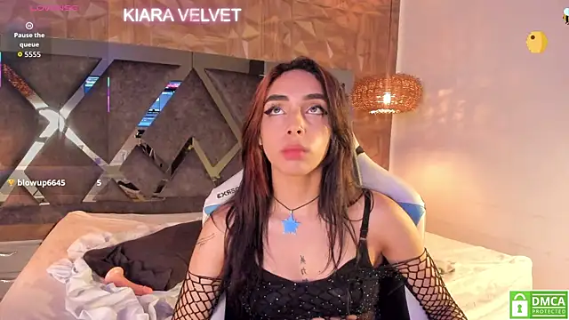 Kiara velvet   online show from April 2026 04:21:02 AM
