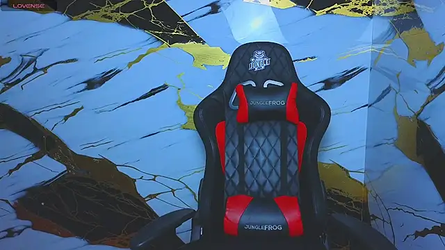 Suarezz10  online show from November 2025 02:50:01 PM