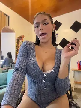 miapasitaa online show from December 2025 07:43:01 PM