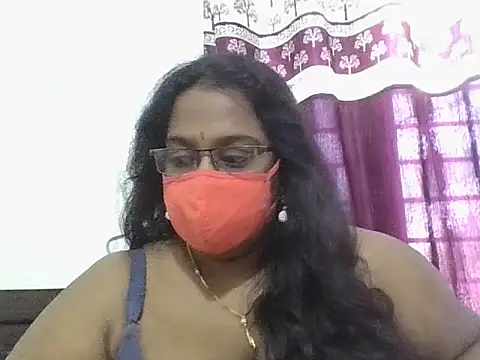 hootypriya online show from March 2026 03:58:02 AM