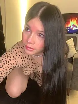 violettabond online show from March 2026 12:54:02 PM