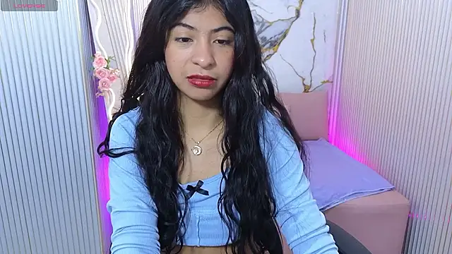 Sandyy tay online show from March 2026 11:32:01 AM