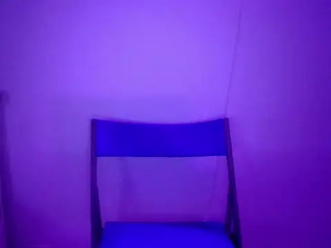 nikolasnik50 online show from November 2025 09:48:02 PM