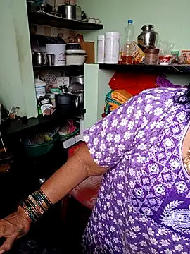 Snapshot of savithasree chatting on November 2025 06:30:02 AM savithasree online show from November 2025 06:30:02 AM