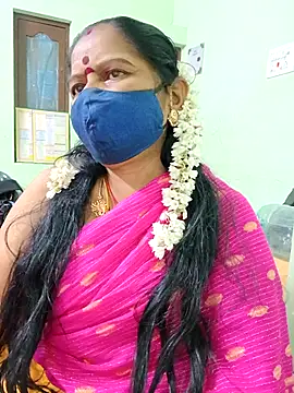 Snapshot of savithasree chatting on December 2025 06:04:02 PM savithasree online show from December 2025 06:04:02 PM