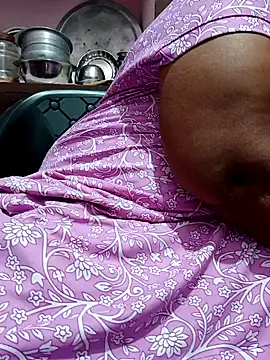 Snapshot of savithasree chatting on March 2026 10:23:01 PM savithasree online show from March 2026 10:23:01 PM