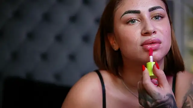 AmeliaJupiter online show from November 2025 10:31:02 PM