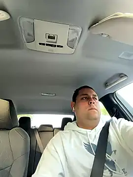 Snapshot of GoldenTemptation chatting on January 2026 01:27:02 PM GoldenTemptation online show from January 2026 01:27:02 PM