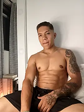 Snapshot of JacksonC_7 chatting on November 2025 06:03:01 AM JacksonC 7 online show from November 2025 06:03:01 AM