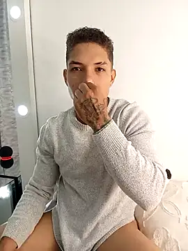 Snapshot of JacksonC_7 chatting on November 2025 11:32:01 PM JacksonC 7 online show from November 2025 11:32:01 PM