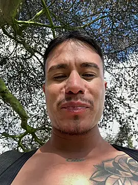 RaySullivan online show from November 2025 08:21:02 PM