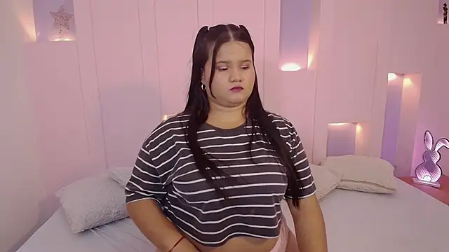 SaraVixen8 online show from November 2025 09:16:01 PM