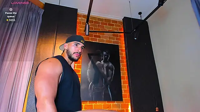 Scottfishcer1 online show from January 2026 07:26:02 PM